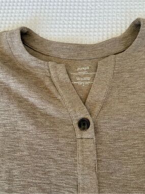 J. Jill Women's V-Neck Lagenlook Sweater in Taupe